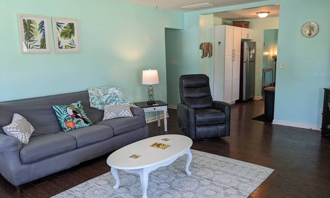 New Bern House | Spacious Family Home with Outdoor Space. One mile to downtown