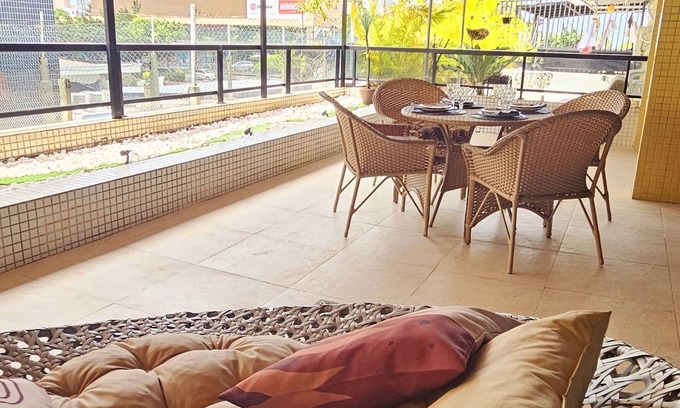 Manaira Apartment | Spacious flat 1 block from Manaíra Beach and shopping malls, large balcony