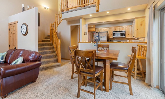 Pinehurst Condo | Spacious Gorgeous Chalet for Families. Private Garage & Minutes to Silver Mt.