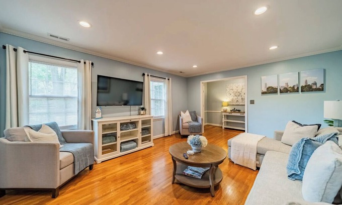 Olde Providence North House | Spacious Home in Superb Location near Golf, Fine Dining & Downtown