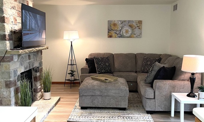 Fond du Lac House | Spacious home: Lake Winnebago, fishing, kayaking