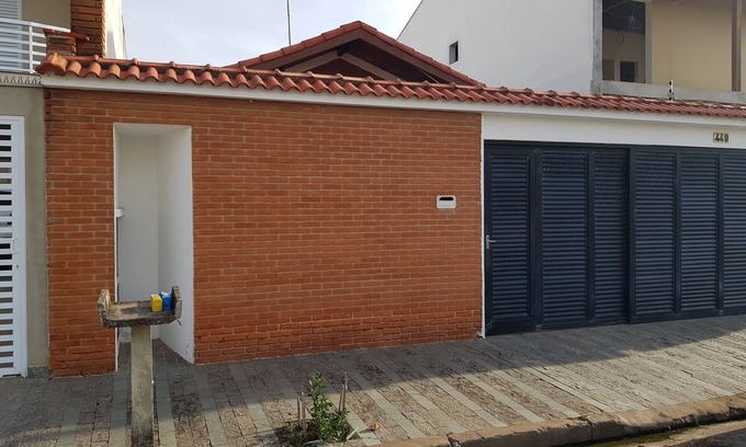 Balneario Tres Marias House | Spacious house in top neighborhood 8 min (600m) from the beach
