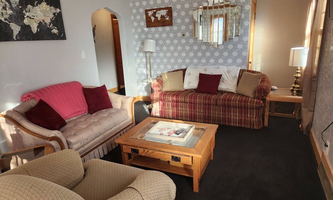 Austin Apartment | Spacious luminescence apartment with Patio. Pet-Friendly