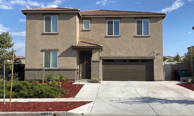 Riverside House | Spacious Master Room With Private Bathroom And Office Area