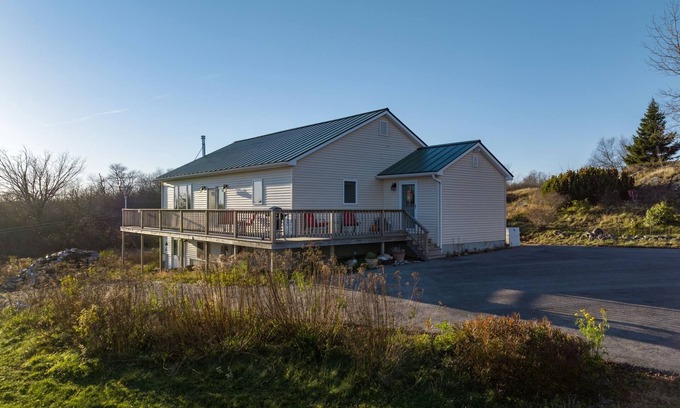 Jonesport House | Spacious One Level Home in Quiet Setting