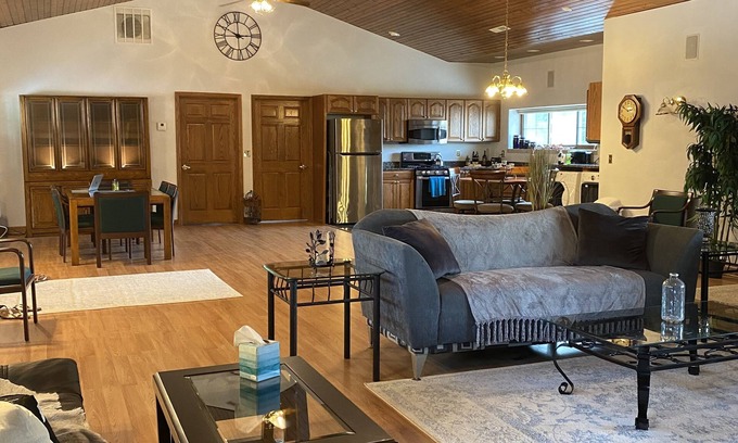 Loves Park House | Spacious Open Concept Home on the Beautiful Rock River