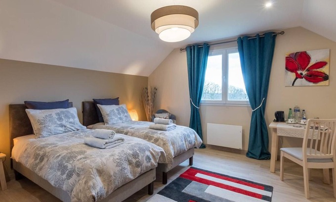 Vyans-le-Val Bed & Breakfast | Spacious room with sauna and electric bikes in Vyans-le-Val