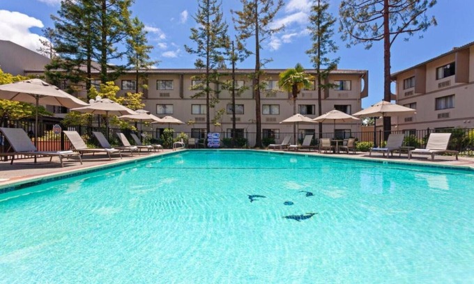 Union City House | Spacious rooms and suites and wonderful amenities!