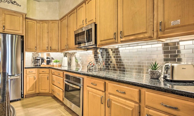 Arabian Crest Cottage | Spacious Scottsdale Home w/Furnished Patio!