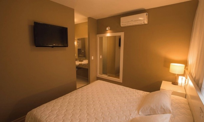 Jaguariaiva Hotel | Spacious Suite with Stunning Canyon Views, Near Waterfalls and Hiking Trails