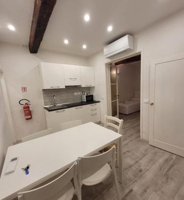 San Lorenzo Apartment | Spacious & Trendy 2BR apartment