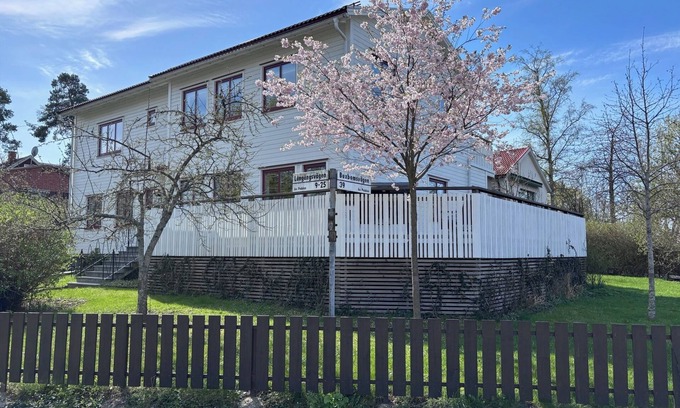 Alvsjo Villa | Spacious villa near city and nature