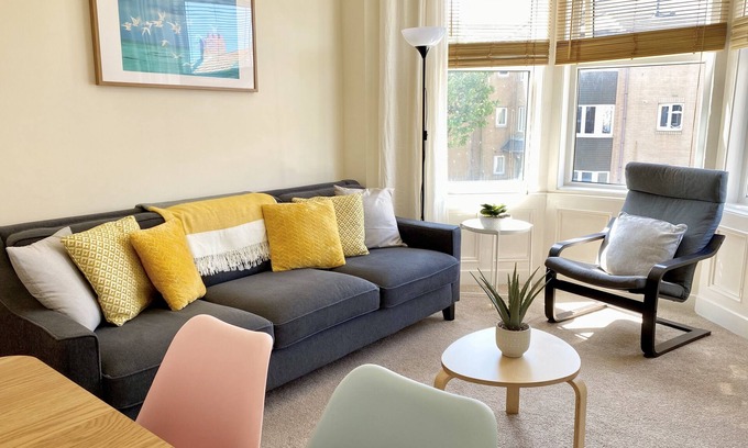 Cullercoats Apartment | Spacious, Welcoming 3 Bedroom Coastal Retreat