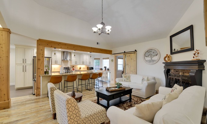 Winder House | Spacious Winder Getaway w/Hot Tub + Game Room!