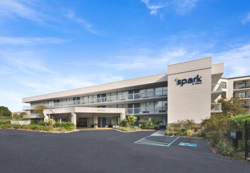 Hilton Head Island Hotel | Spark by Hilton Hilton Head Island