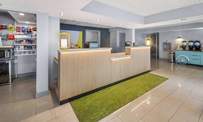 Waldorf Hotel | Spark by Hilton Waldorf