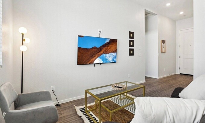 Sundance House | Sparkling Modern Home in Canopy w/Pool,BBQ