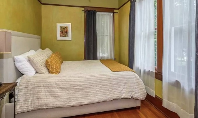 Oakland Apartment | Speakeasy Room in Central Florida's Historic Gem & wedding venue- The Oakland Manor House