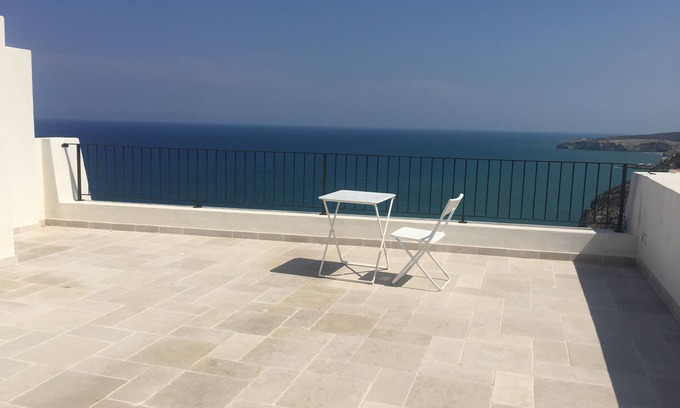 Peschici Apartment | Spectacular terrace overlooking the sea