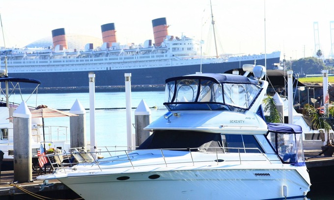 Waterfront Bed & Breakfast | Spend the Night on a Yacht!