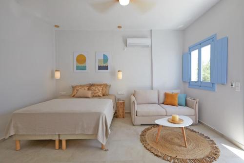 Mpatsi House | Spiliada Boutique Studios