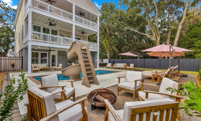 Palmetto Dunes House | Spinners End | 6 Talon Court @ Fish Haul Beach | Pool & Spa | Ocean View | Walk to Beach