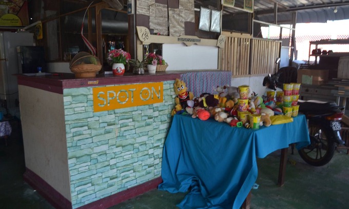 Bayan Lepas Hotel | SPOT ON 89821 Batu Maung Sempoi Inn And Cafe