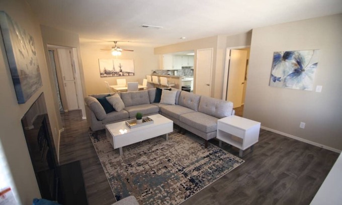 Spring Valley House | Spring Mountain · 35% Off Fall Special - Classy 2 Bedroom Condo!