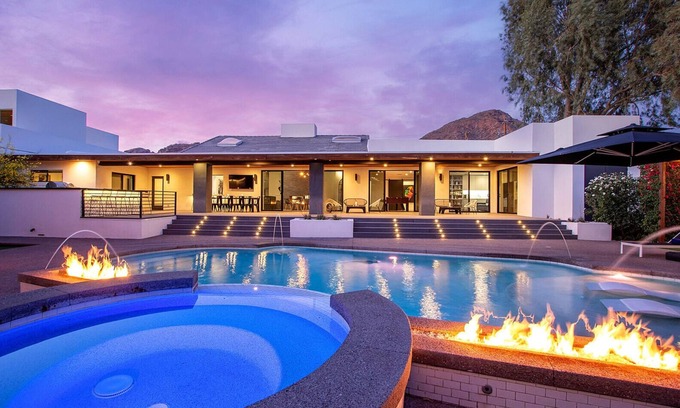 Arcadia House | Spring Specials! Camelback Mountain Views, Theater, Sauna, Heated Pool, Spa