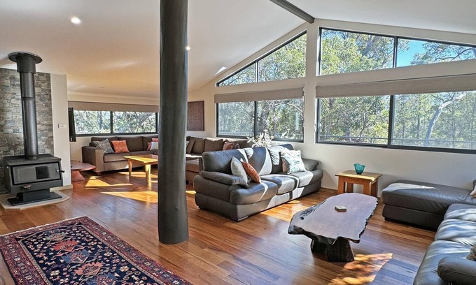 Hay House | Springdale Gums: Denmark Forest Retreat