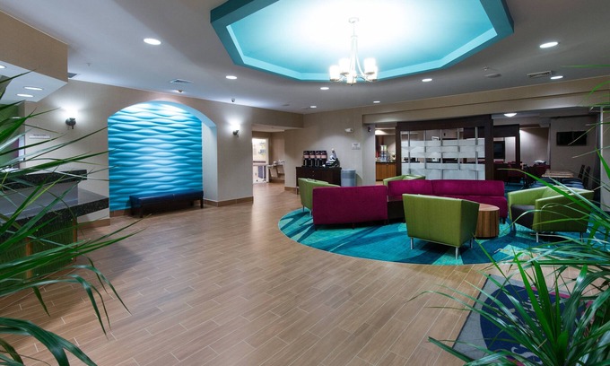 Greensboro Hotel | SpringHill Suites by Marriott Greensboro