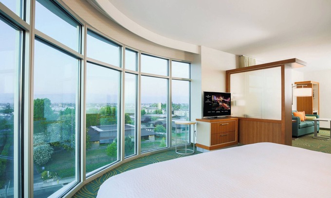 San Jose Hotel | SpringHill Suites by Marriott San Jose Airport
