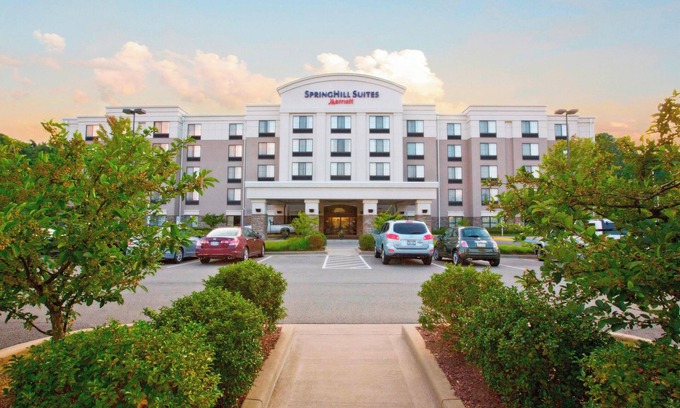 Tarentum Hotel | Springhill Suites by Marriott Pittsburgh Mills