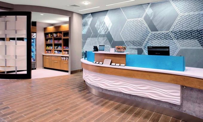 Lenexa Hotel | SpringHill Suites by Marriott Kansas City Lenexa City Center