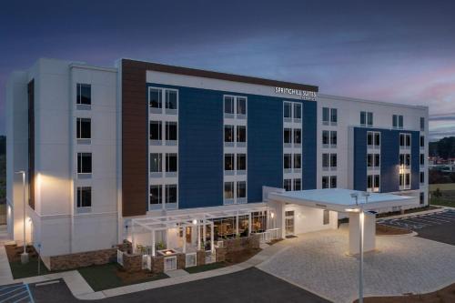 Cape Fear Hotel | SpringHill Suites by Marriott Fayetteville I-95