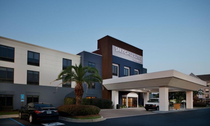 Eden Hotel | SpringHill Suites Savannah Airport