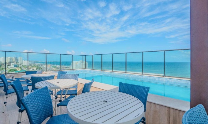 Boca do Rio Apartment | Stúdio com Wi-Fi próximo do mar com vista incrível