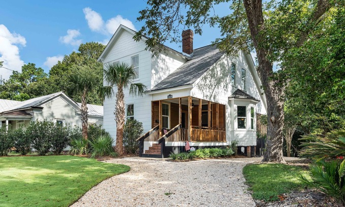 Georgetown House | St. Germaine Updated historical home located in Georgetown SC