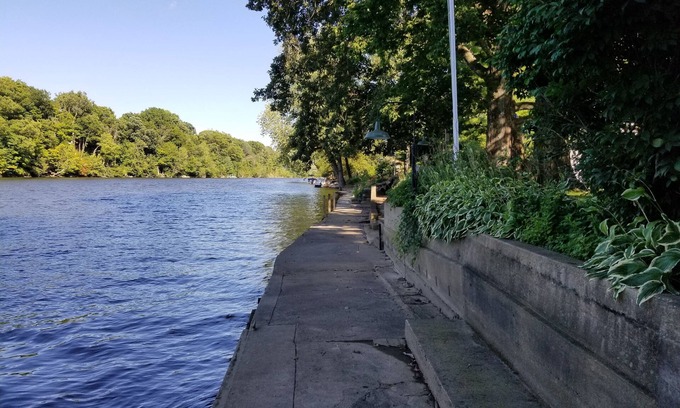 Benton Harbor House | St Joseph Riverfront House With Private RiverWalk! 30 Mins by Boat to Lake MI