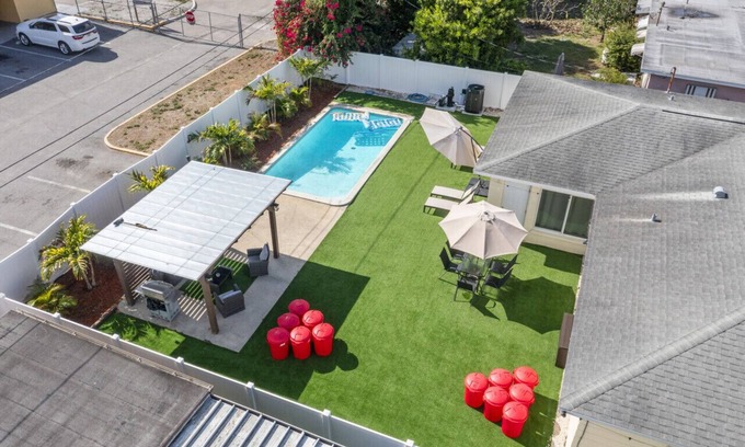 St. Petersburg - Clearwater House | St Pete 3bd Heated Pool House <10 min to Downtown