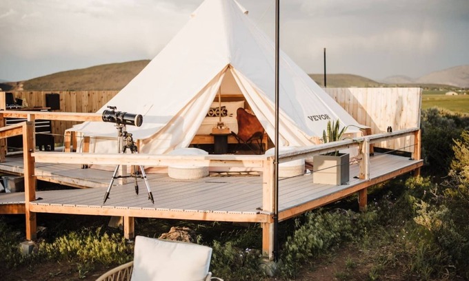 Klamath Falls RV Rental | Stargazer Bell Tent at The Rossetto Ranch