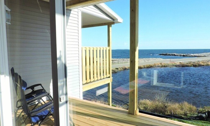 Seawall Condo | StarGazer Ocean Front Condo