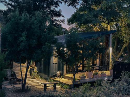 Riebeeck West Apartment | StarsHollow Cottage