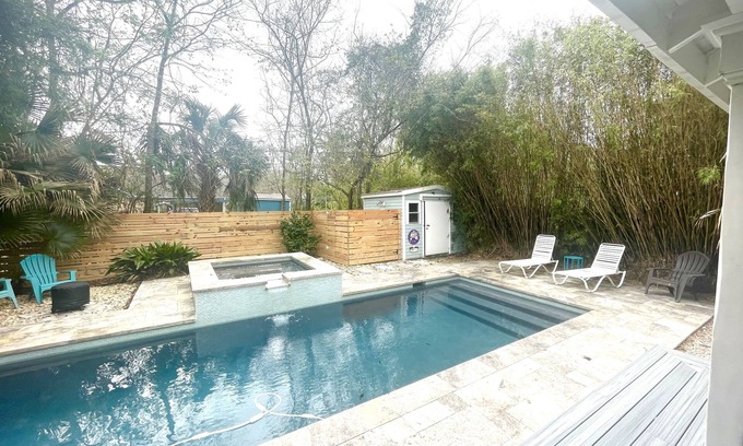 Old Town House | Stay at Bay Haven! A Bohemian Bungalow with a Private Pool