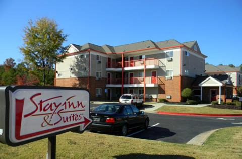 Stockbridge Hotel | Stay Inn & Suites - Stockbridge