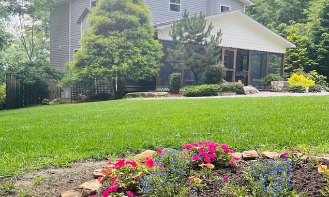 Tracy City House | Stay on a WATERFALL! 13 Acres, Huge Deck, Bluffs, and Views You’ll Never Forget!