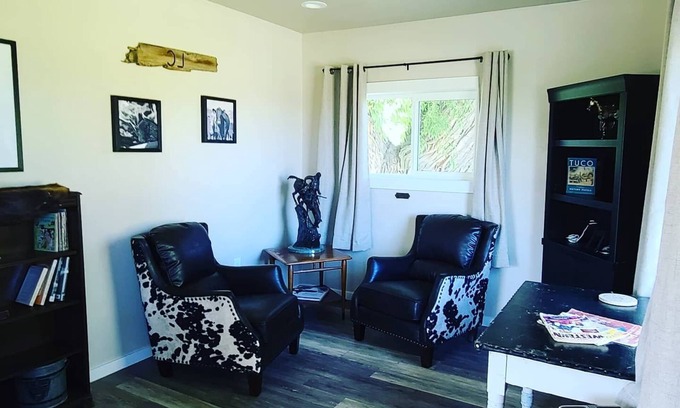 Salmon House | Stay on the ranch in beautiful ranch house