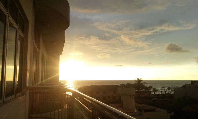 Pamankada West Apartment | Stay Salty- City/Ocean and sunset view apartment