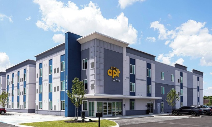 Belle Mina Apartment | stayAPT Suites Madison-Greenbrier