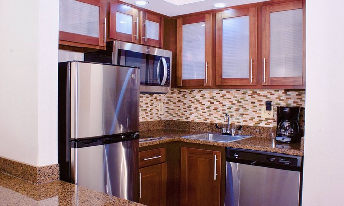 Graysville Hotel | Staybridge Suites Chattanooga at Hamilton Place by IHG